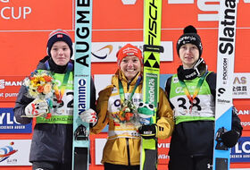 14.12.2024 - Podium PŚ Pań w Zhangjiakou