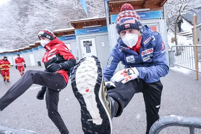 Okiem Samozwańczego Autorytetu: Kontredans Tyrolski